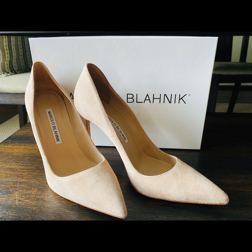 Manolo Blahnik BB Pointy Toe Pump